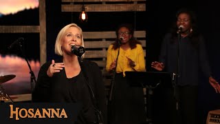 Hosanna Music  Hosanna  Nul autre nom  Couronné vainqueur  Alléluia [upl. by Esyned]