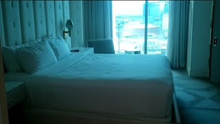 DELANO Las Vegas  King Suite 27811 roomtour hotel lasvegas mgm delano subscribe [upl. by Yessydo]