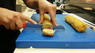 How to Make Deep Fried Sushi Roll II Hot Filadelfia II Crispy Tempura Recipe II Sushi Fritto [upl. by Baron858]