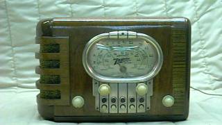 1939 Zenith Model 5S319 Old Antique Wood Tube Radio  Racetrack Dial [upl. by Oilisab167]