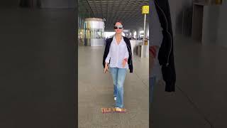 Elli Avram spotted at airport in her lazy look [upl. by Narok]