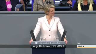 Anja Karliczek Stärkung der betrieblichen Altersversorgung Bundestag 10032017 [upl. by Reerg]