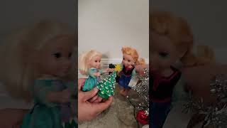 Elsa amp Anna toddlers are removing Christmas decorations shorts elsa anna [upl. by Francklyn]