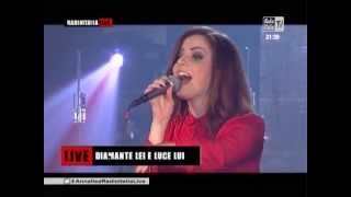 Annalisa  Diamante lei e luce lui Live  Radio Italia Live 19052013 [upl. by Droflim]