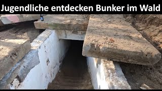 Jugendliche finden Bunker im Wald und graben ihn aus [upl. by Dwyer]