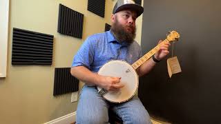 Deering Goodtime 17 Fret Tenor 4String Openback Banjo Demo  Papaw Odells in Cleveland TN [upl. by Ellecrad512]