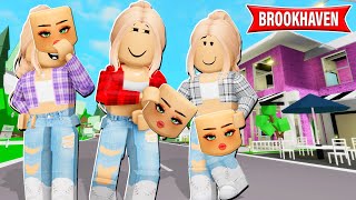 AS TRIGÊMEAS FINGIRAM ser RICAS pra ENGANAR as AMIGAS  Historinha ROBLOX  Brookhaven RP🏡 [upl. by Hymen]