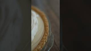 How to Make Homemade Graham Cracker Crust recipe foodblogger [upl. by Cowles]