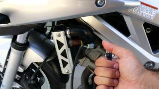 CoolAIR manual Radiator Fan Switch by SmartMoto  installation and function [upl. by Ekrub]