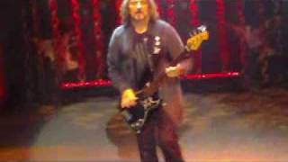 Geezer Butler of Black SabbathDoing his thing [upl. by Notgnihsaw]