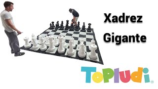 Jogo de xadrez gigante [upl. by Rol723]