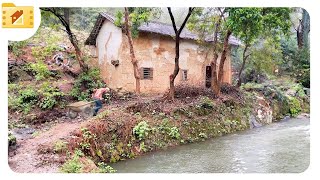 Grandfathers Old Riverside House Transformed by Genius into Secluded Home  Timelapse [upl. by Htor842]