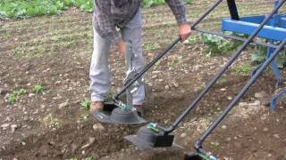 Applying vinegar with a banded directed sprayer [upl. by Cocks]