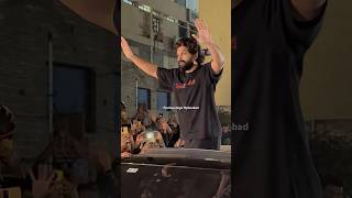 Allu Arjun Grand Entry at Sandhya Theatre  Pushpa 2 The Rule  Allu Arjun Watching Pushpa 2 [upl. by Sebbie]