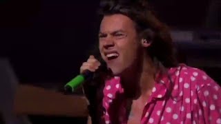 One direction Drag me down live at Apple music festival 2015 [upl. by Orianna]