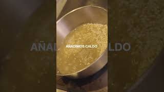 Cómo Preparar Arroz de Morcilla y Navajas por el Chef Dani García  Receta Gourmet Paso a Paso [upl. by Zackariah]