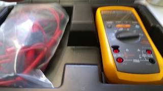 FLUKE 1587 Insulation Multimeter [upl. by Socram12]