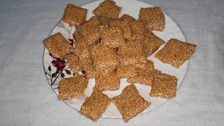 Tilachi Vadi  Tilachi Chikki  Recipe in Marathi [upl. by Lahcim308]