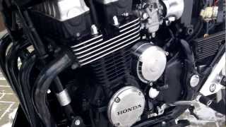 Honda CBX 750F Walk Around [upl. by Siron793]