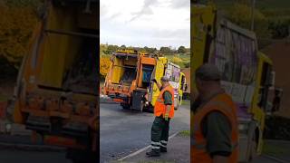 Bin Lorry Driving Around And Reversing In Dacorum bintruck garbagetruck [upl. by Narik529]