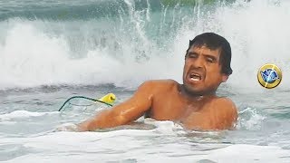 La Pesca al Extremo Mira como este Pescador Trabaja al Limite en el Mar [upl. by Yokum522]