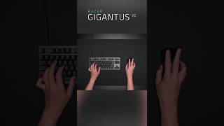 Razer Gigantus V2 Gaming Mouse Mat pcgaming tech pcbuild gaming gamingpc computer trending [upl. by Clova]