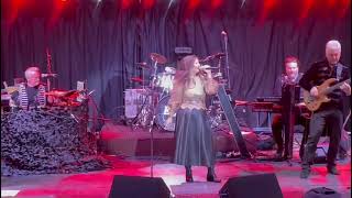 Babooshka performed live by Them Heavy People [upl. by Dawna]