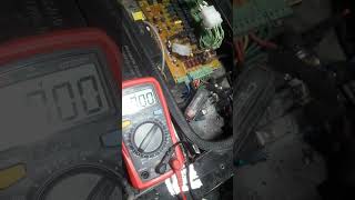 Çok farklı bir elektrik Arızası  Akü 14 volt ama cihaza 11 volt geliyor [upl. by Razec615]