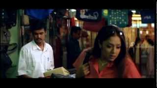 Priyamana Thozhi  Jyothika chases Madhavan [upl. by Harsho]