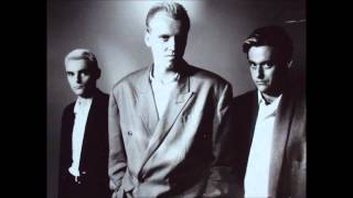 Heaven 17  Wholl stop the rain  12quot extended version [upl. by Anod]