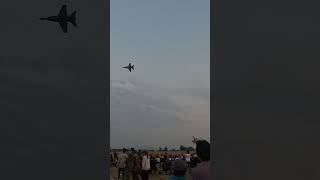 Loud F18 hornet close flyby wow close [upl. by Amund454]