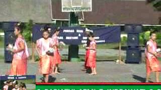 SMA N 1 Sakra 2010 Tari Sasak Ngiring Simpang [upl. by Annohsed]