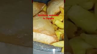 Sambosa o sammosa in Saudi Arabia [upl. by Weirick]