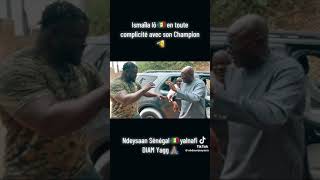 Ismaïla Lô en toute complicité avec Eumeu Sène [upl. by Ereynihc]