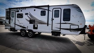 2020 NASH 26N TRAVEL TRAILER TOUR  What makes a True 4 Season RV [upl. by Gennifer514]