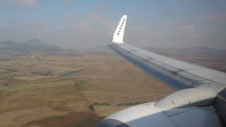 Landing in Alghero Sardinia on Ryanair [upl. by Repmek]