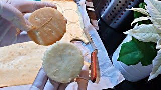 بيسكوي الداكواز قاعدة طرطات المناسبات باسراره Biscuit dacquoise [upl. by Enitsirhc]