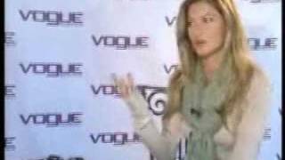 Entrevista a Gisele Bündschen [upl. by Ynehteb94]