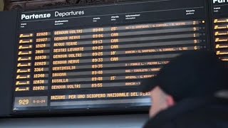 Sciopero treni corse cancellate e ritardi a Genova Brignole [upl. by Etnohs449]