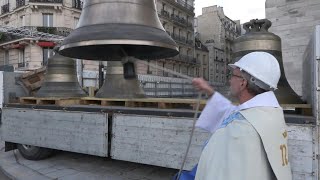 NotreDame retrouve huit cloches à trois mois de sa réouverture  AFP [upl. by Madriene707]