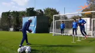 Voetenwerk keepers tijdens keeperstraining  Keepablenl [upl. by Sallyann678]