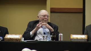 Charlie Munger Keynes vs Hayek [upl. by Bravar884]