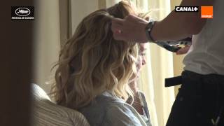 BACKSTAGE Hairstyling Alice Taglioni Cannes 2015 – by DESSANGE [upl. by Arit]