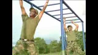 Instrucción y entrenamiento de los héroes del Ejército Nacional de Colombia [upl. by Newkirk939]