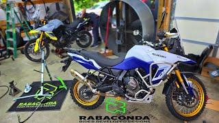 Using the Rabaconda Tire Changer on the 2024 Suzuki VStrom 800de [upl. by Sadirah]