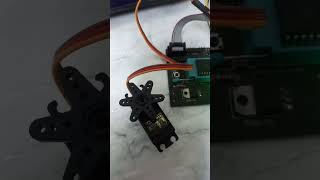 microcontroller control servo motor Mg995 full rotation part 1 microcontroller [upl. by Nnaitak]