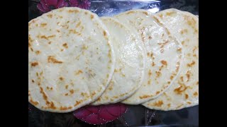 সহজে তুলতুলে বাটার নানরুটি রেসিপি  Butter Naan Recipe  Eggless Butter Naan l Rawasi’s Kitchen [upl. by Hcone139]