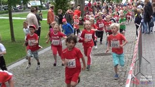 HD 9 Sparkassenlauf Aurich 2016 500 m Bambinilauf bis einschl Jg 2009 Citylauf Aurich Film [upl. by Yvi904]