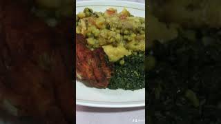 Présentation de certains plats africains food [upl. by Oicanata]