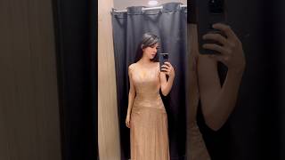 Eligiendo vestido para la fiesta de YouTube HolidaysWithYouTube [upl. by Anglim]